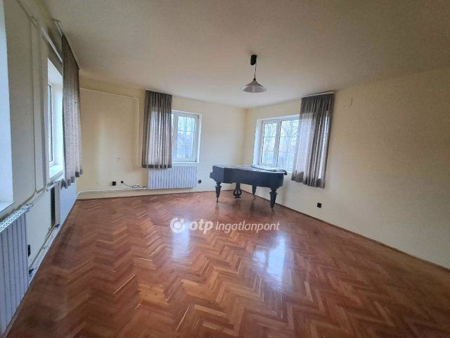 Eladó családi ház, Kunhegyesen 38 M Ft, 2+2 szobás