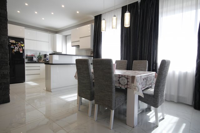 Eladó családi ház, Hajdúsámsonon, Wesselényi utcában 91 M Ft