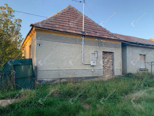 Eladó családi ház, Szemenyén 9.5 M Ft, 4 szobás