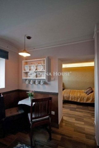 Eladó téglalakás, Pécsett 75.9 M Ft, 2 szobás