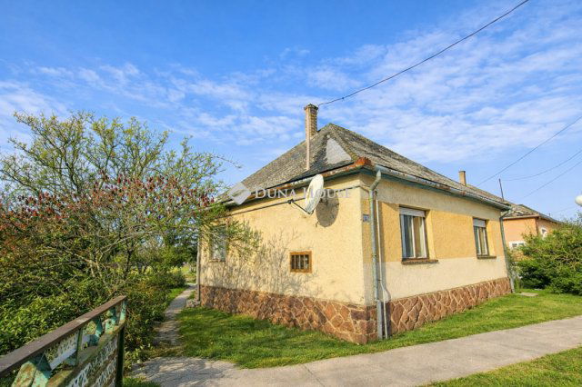 Eladó családi ház, Kocsolán 22 M Ft, 3 szobás