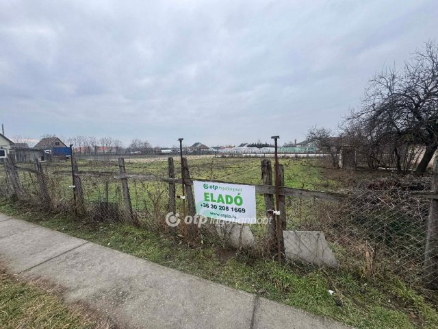 Eladó telek, Hosszúpályin 9.999 M Ft / költözzbe.hu