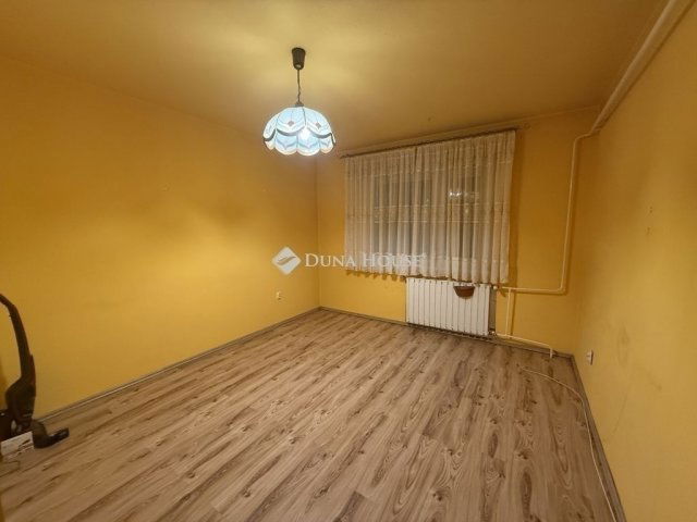 Eladó téglalakás, Budapesten, XX. kerületben 65 M Ft, 2 szobás