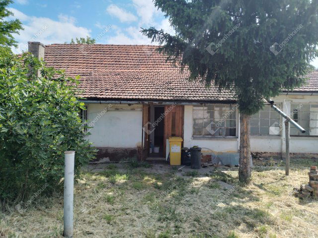Eladó családi ház, Tótkomlóson 6.9 M Ft, 3 szobás
