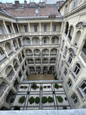 Kiadó téglalakás, albérlet, Budapesten, V. kerületben, 2 szobás