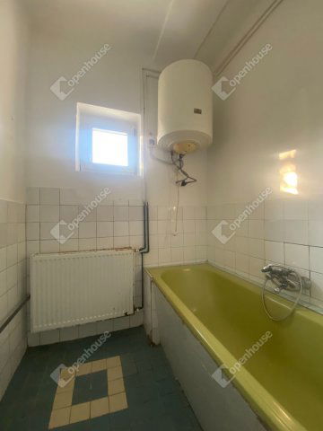 Eladó ikerház, Hegyeshalomban 32 M Ft, 2 szobás