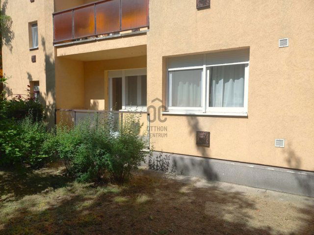 Eladó téglalakás, Dunakeszin, Kiserdő utcában 75 M Ft, 3 szobás