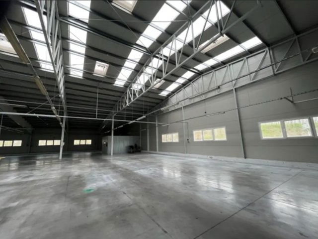 Eladó ipari ingatlan, Baktalórántházán 647.7 M Ft