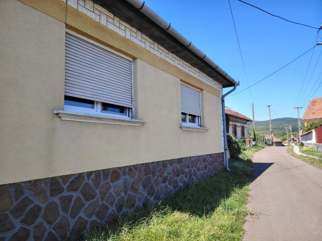Eladó családi ház, Tarnaszentmárián 17 M Ft, 2 szobás