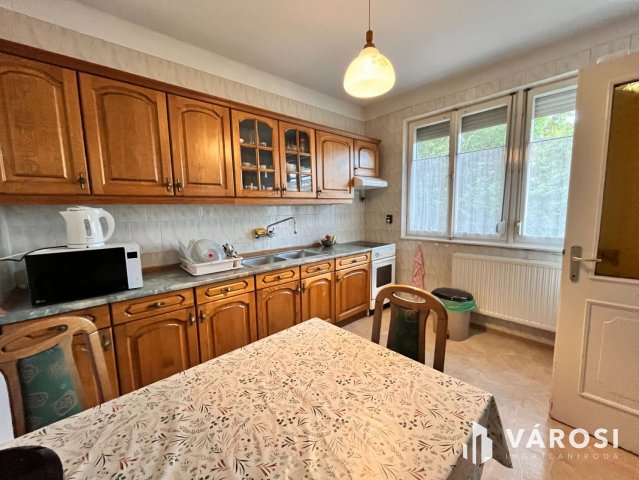 Eladó családi ház, Debrecenben 139.9 M Ft, 5 szobás