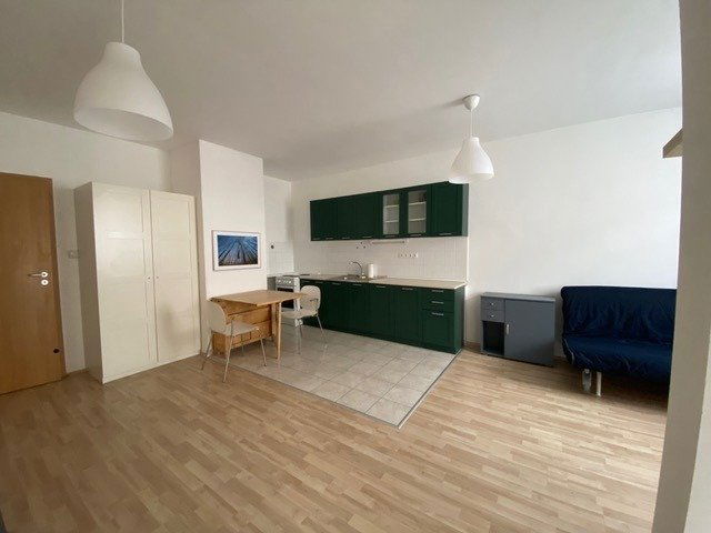 Kiadó téglalakás, albérlet, VIII. kerületben, Kőris utcában