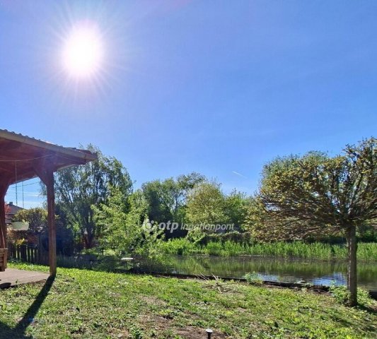 Eladó ikerház, Gyömrőn 109.9 M Ft, 3 szobás