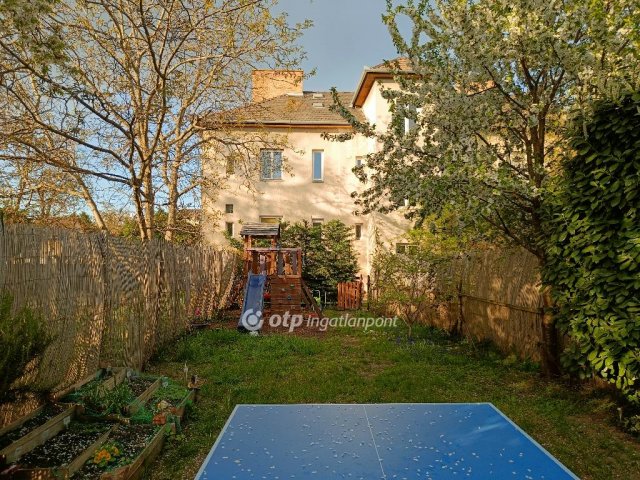 Eladó téglalakás, Budapesten, XV. kerületben 84.9 M Ft