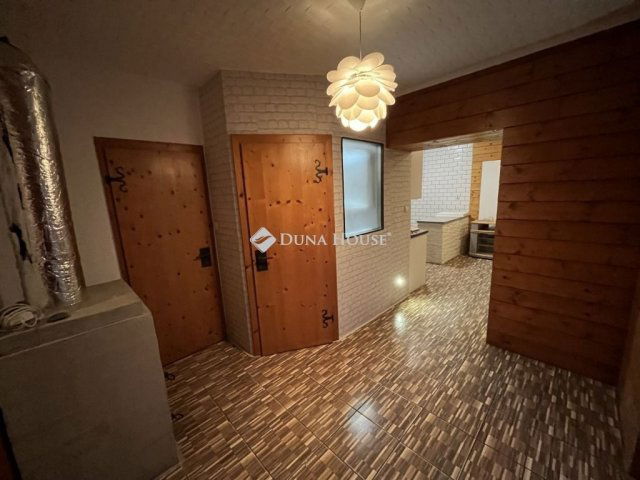 Eladó családi ház, Kislángon 31 M Ft / költözzbe.hu