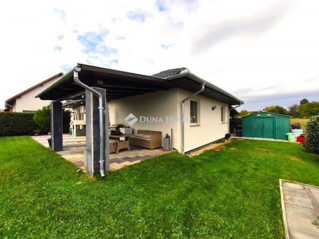 Eladó családi ház, Kozármislenyen 108 M Ft, 3 szobás