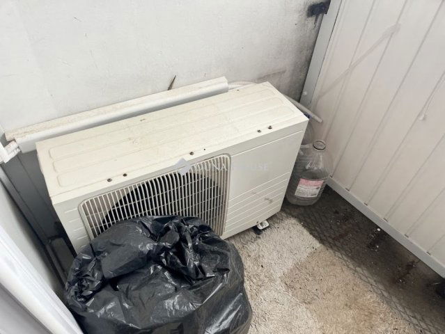 Eladó panellakás, Pécsett, Aidinger János úton 44.9 M Ft