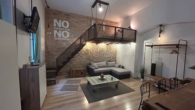 Kiadó téglalakás, albérlet, VII. kerületben, Csengery utcában