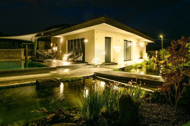 Eladó családi ház, Dunaharasztin 239 M Ft, 3+2 szobás