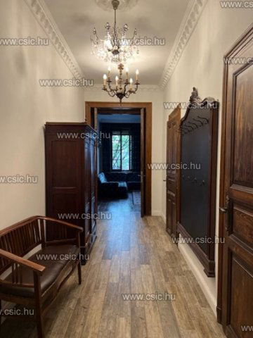 Eladó téglalakás, Budapesten, II. kerületben 200 M Ft, 2 szobás