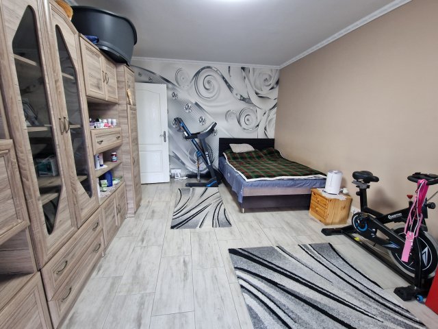 Eladó panellakás, Budapesten, XXI. kerületben 46.5 M Ft, 2 szobás