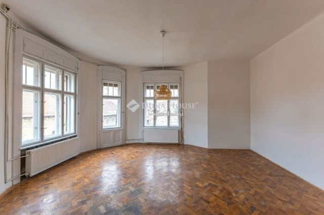 Eladó téglalakás, Budapesten, VII. kerületben 87.5 M Ft