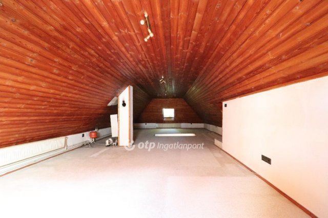 Eladó családi ház, Budapesten, II. kerületben 124.9 M Ft