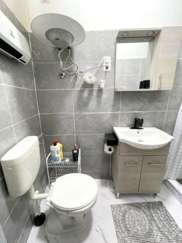 Kiadó családi ház, albérlet, Debrecenben 195 E Ft / hó