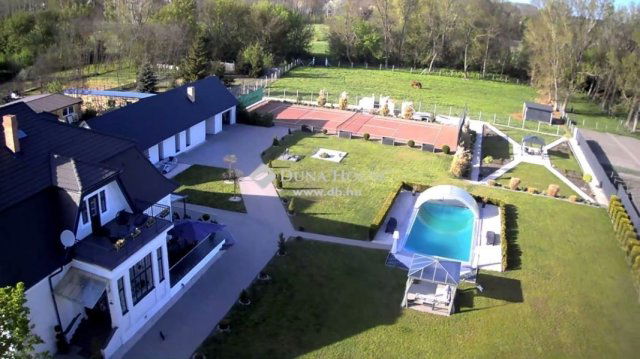 Eladó családi ház, Tápióbicskén 533.019 M Ft, 5 szobás