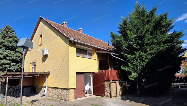 Eladó családi ház, Kecskeméten 79.9 M Ft, 3 szobás