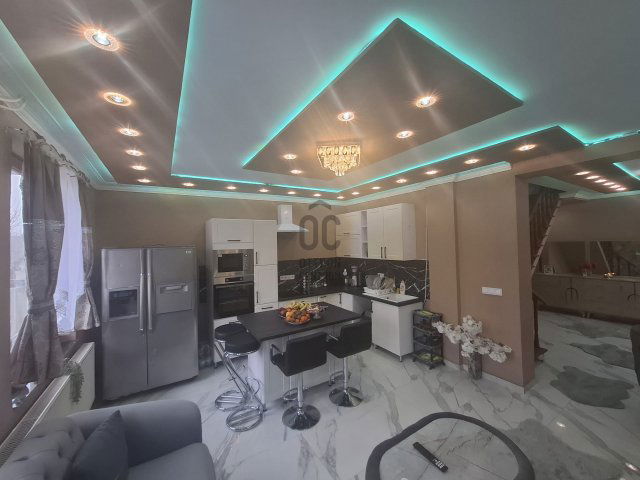 Eladó családi ház, Monoron 74.9 M Ft, 4 szobás