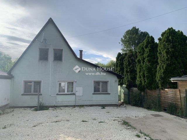 Eladó családi ház, Taksonyon 95 M Ft, 4 szobás