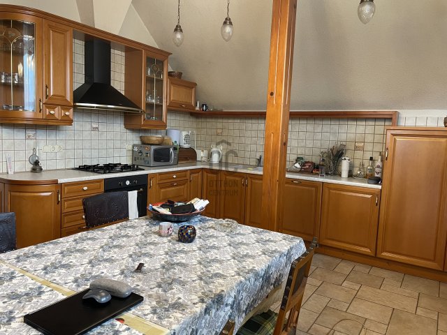 Eladó családi ház, Abonyban 79.9 M Ft, 3 szobás