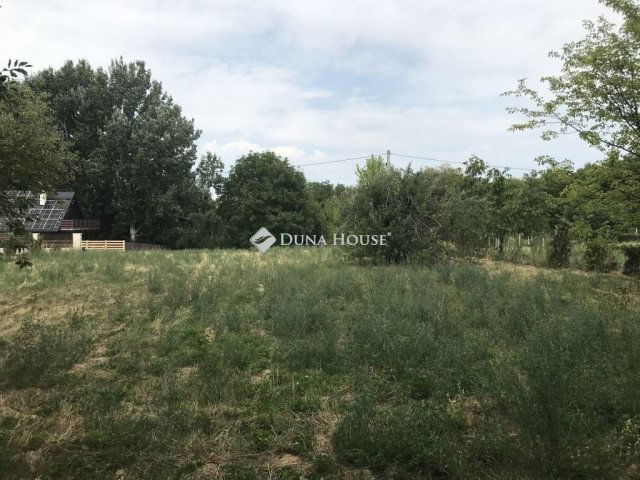 Eladó telek, Velencén 99 M Ft / költözzbe.hu