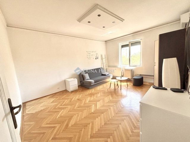 Eladó téglalakás, Budapesten, XIII. kerületben 45.99 M Ft