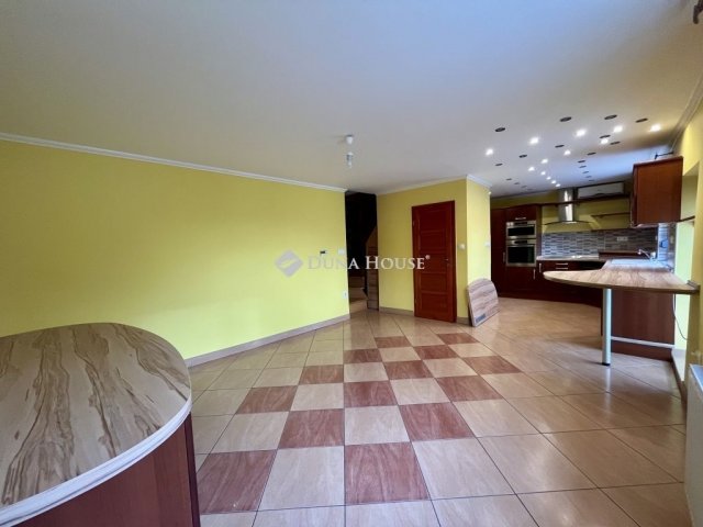 Eladó családi ház, Bonyhádon 120 M Ft, 5 szobás