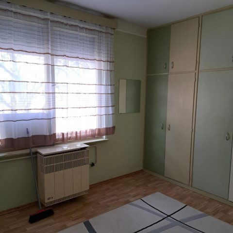 Eladó iroda, Szolnokon 19.5 M Ft, 2 szobás / költözzbe.hu