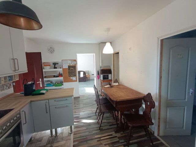 Eladó családi ház, Hásságyon 32 M Ft, 2 szobás