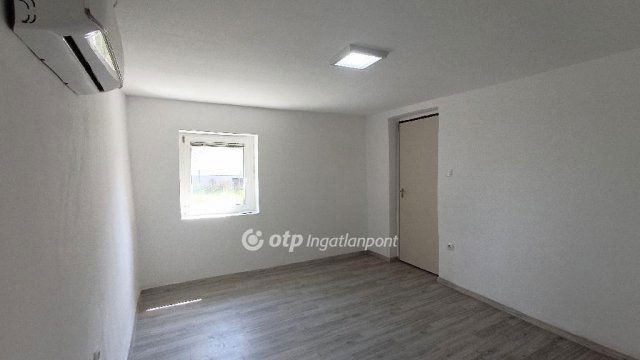 Eladó családi ház, Jánoshidán 14.9 M Ft, 2 szobás