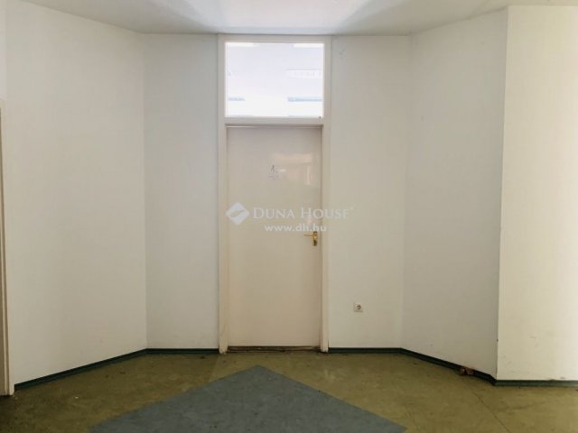 Eladó iroda, Budapesten, X. kerületben 330.75 M Ft