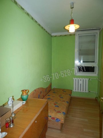 Eladó téglalakás, Tatabányán 36.4 M Ft, 1+1 szobás