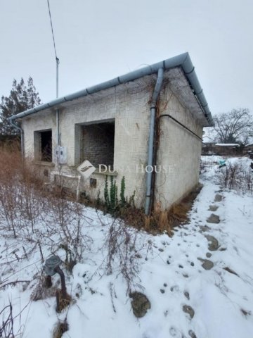 Eladó családi ház, Monorierdőn 27 M Ft, 2 szobás