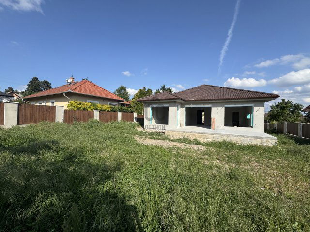 Eladó családi ház, Érden 239 M Ft, 3 szobás