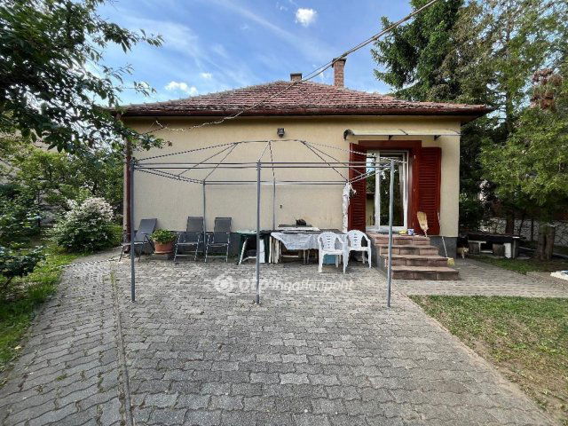 Eladó családi ház, Budapesten, XVII. kerületben 76.5 M Ft