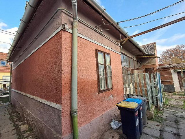 Eladó telek, Budapesten, XVI. kerületben 79.9 M Ft