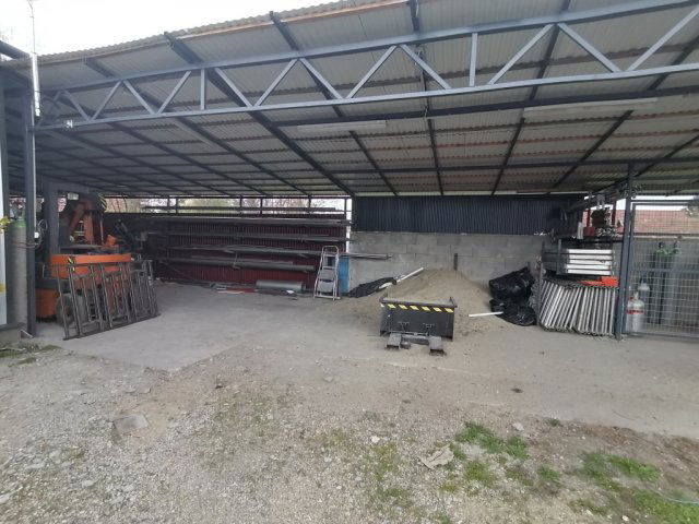 Eladó ipari ingatlan, Pusztaszabolcson 69.9 M Ft