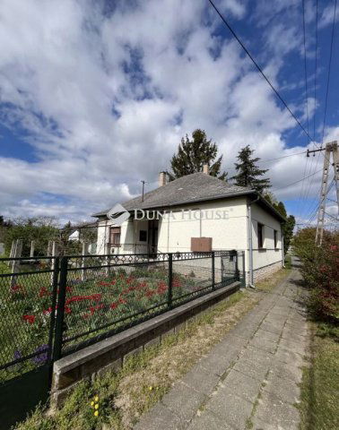 Eladó családi ház, Lovasberényben 59.9 M Ft, 3 szobás