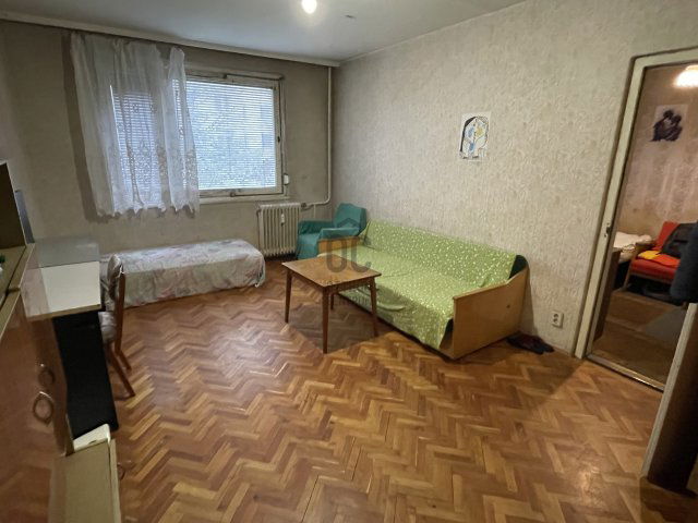 Eladó panellakás, Debrecenben 62.5 M Ft, 3 szobás