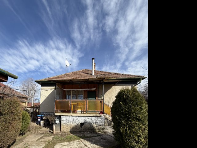 Eladó családi ház, Budapesten, XVI. kerületben 120 M Ft