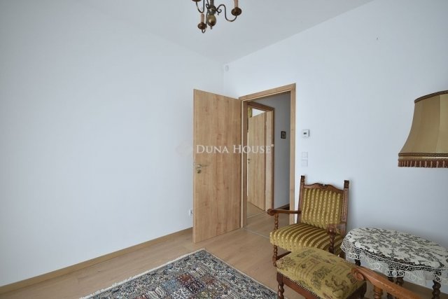 Kiadó téglalakás, albérlet, Budapesten, XII. kerületben