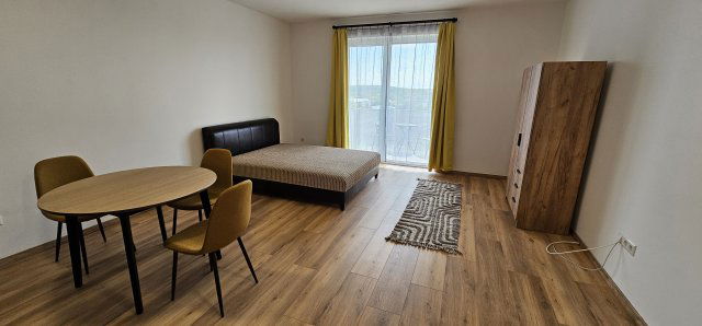 Kiadó téglalakás, albérlet, Sopronban 200 E Ft / hó, 1 szobás